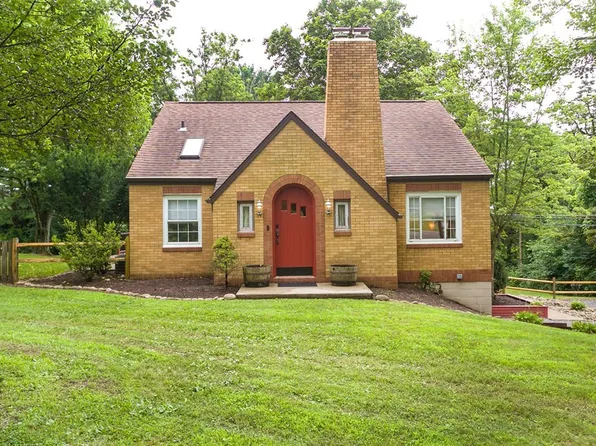 3951 Saltsburg Rd, Murrysville, PA 15668