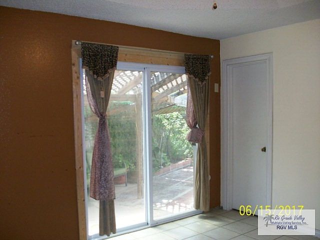 2nd image of 1570 Las Canas Cir