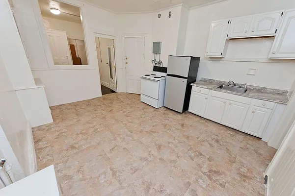 Rented by Compass | media 6