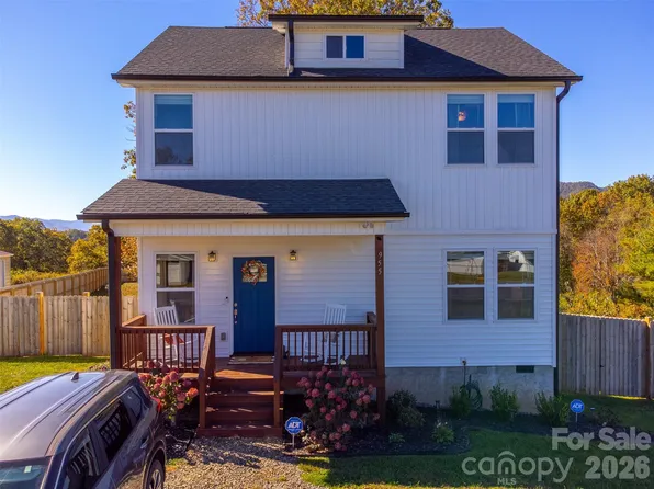 955 N Canton Rd, Canton, NC 28716