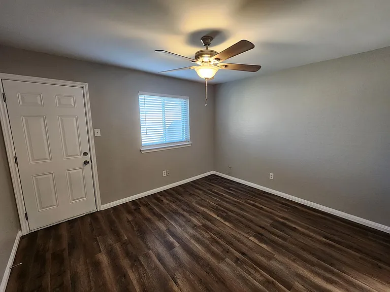 350 Spring Branch Ln — Photo 29