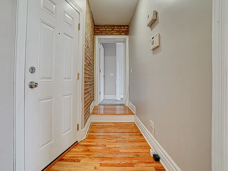 4858 S Prairie Ave #2A — Photo 7
