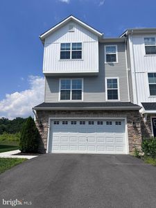 46 Aviary Rd, West Deptford, NJ, 08086