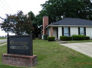 562 Eastdale Rd S, Montgomery, AL 36117