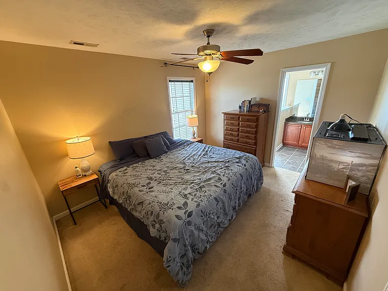 559 Cypress Pond Dr — Photo 8