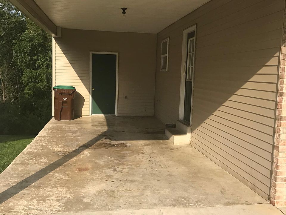 1st image of 590 Trojan Dr