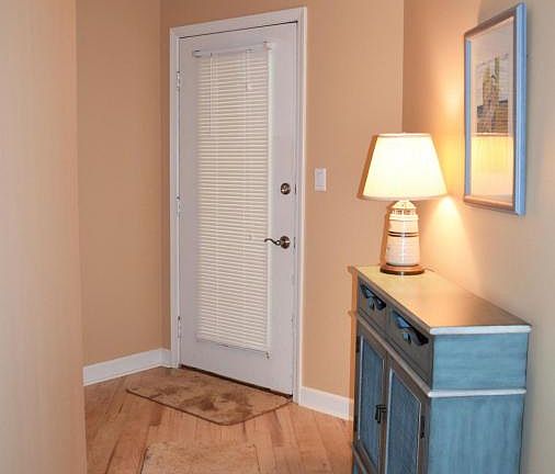 3rd image of 206 Westlake Ct #206