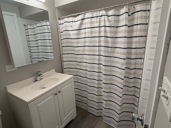 3rd image of 2036 S 13th Ave #1S
