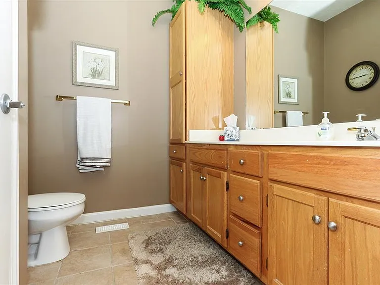 7545 Mansion Cir — Photo 14