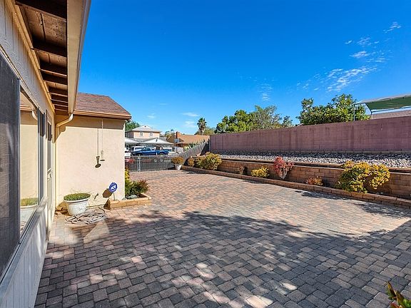 5th image of 1123 Kenalan Dr
