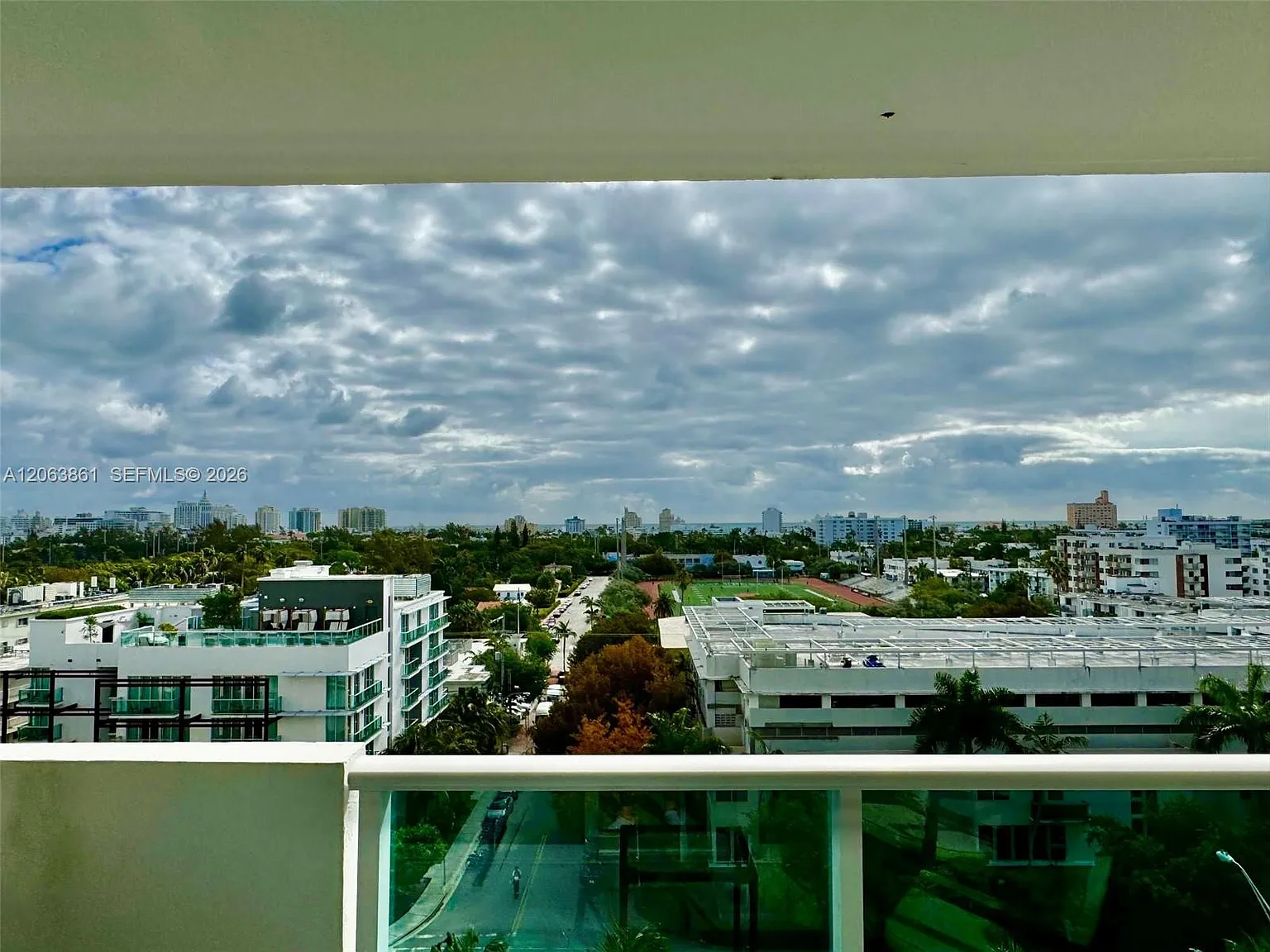 Mirador 1200 Condo — Photo 2