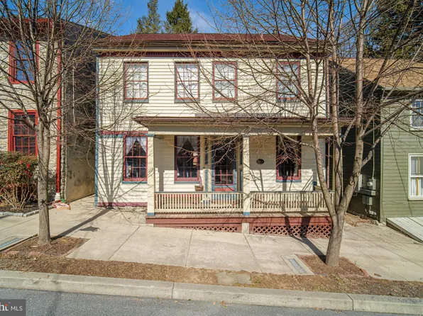 218 Locust St, Wrightsville, PA 17368