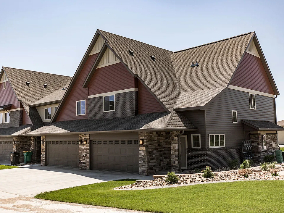 Stonefield Townhomes