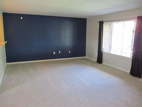 2nd image of 6461 Freeport Dr