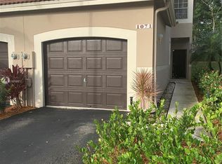 1071 Sorrento Dr #6, Fort Lauderdale, FL 33326