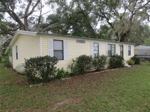 2886 NE 147th Ter, Silver Springs, FL 34488