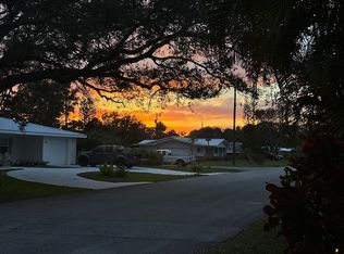 406 19th St, Vero Beach, FL 32960