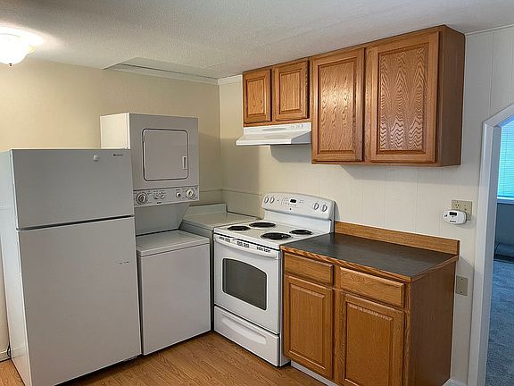 4th image of 615 N Fleet St