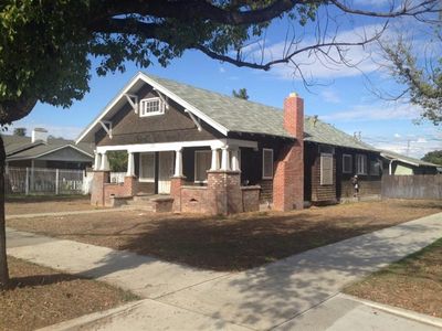 1258 D St, Reedley, CA, 93654