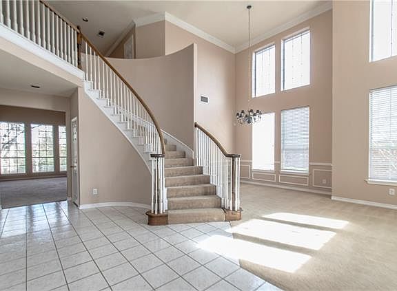 2nd image of 4900 Carolina Cir