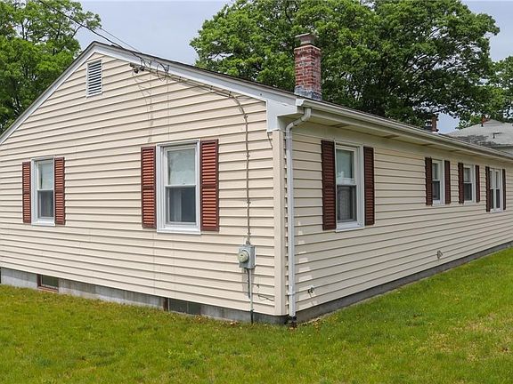 3rd image of 26 Lena St