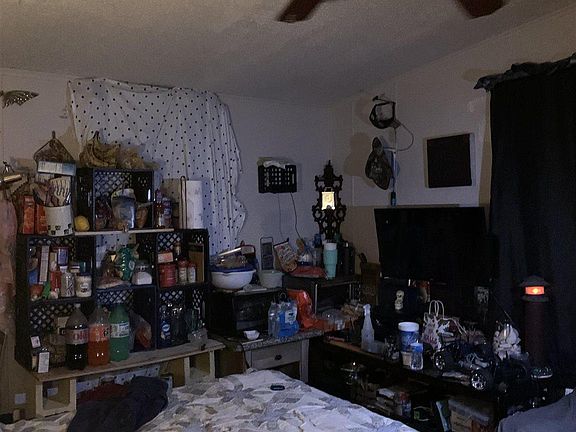 5th image of 4557 Belleville Ct