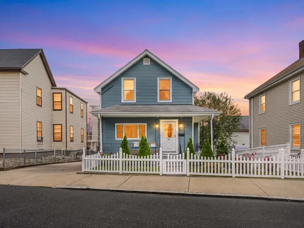 63 Crescent Ave, Revere, MA 02151