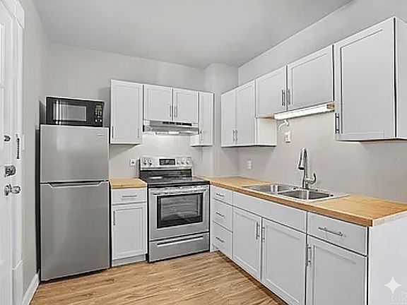 kitchen - not pictured but there is room for a small table