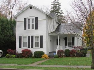 29 Maple St, Auburn, NY 13021