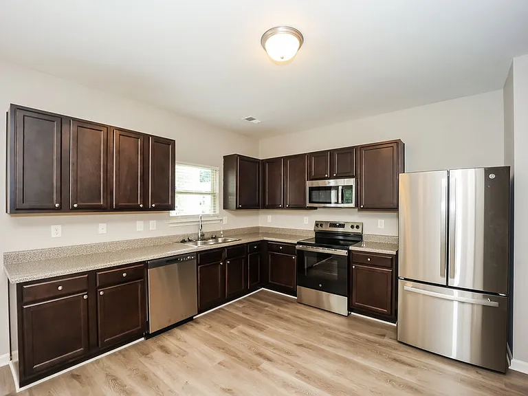 7 Southwind Cir — Photo 10