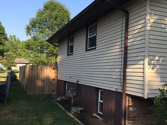 4th image of 4239 Ashland Ave