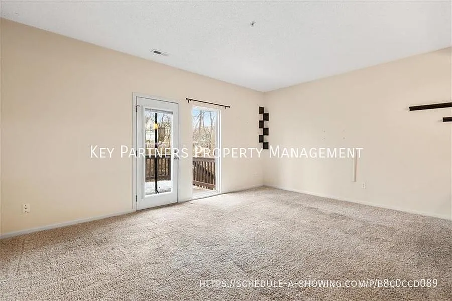 13117 W 89th St - Nice! — Photo 2
