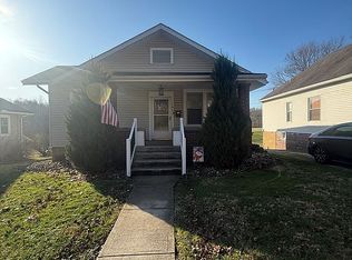 161 E Main St, New Concord, OH 43762