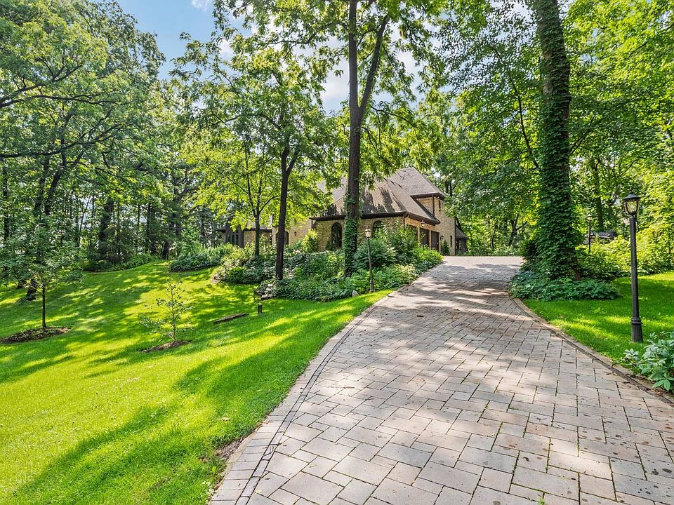 1st image of 41W087 Highwood Ct