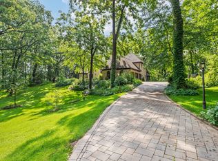 41W087 Highwood Ct, Elburn, IL 60119