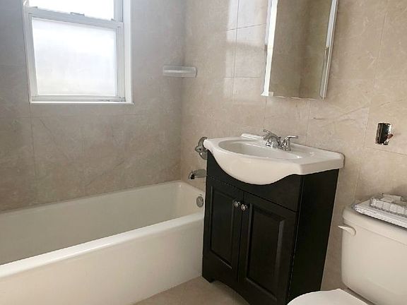 5th image of 20-45 33rd St #3A