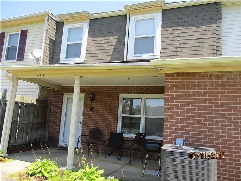 1st image of 457 Seminole Dr