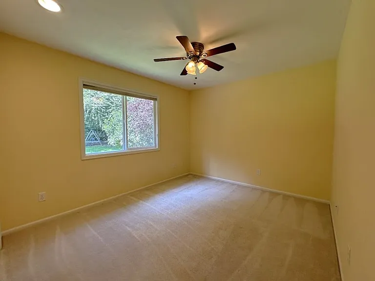 2424 22nd Avenue Ct NW — Photo 19