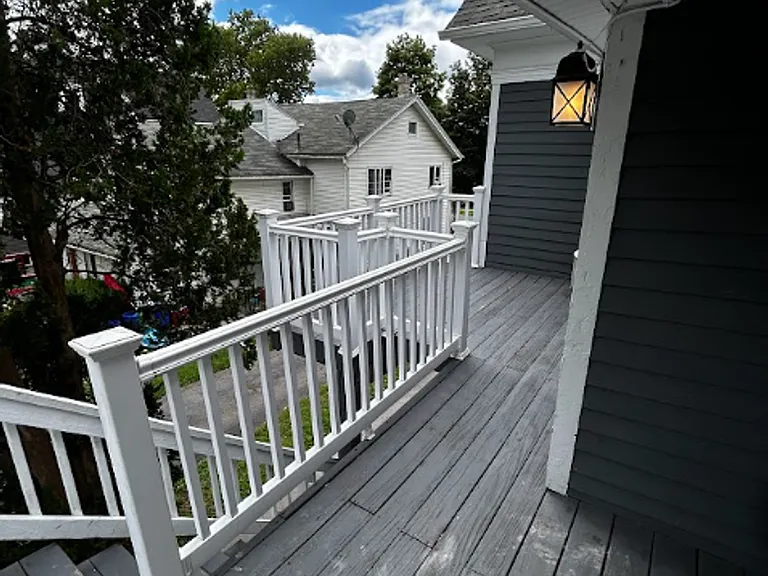 1638 Sanderson Ave — Photo 54