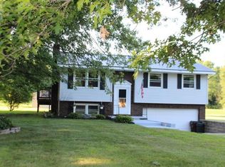 1157 Eckard Rd, Centerburg, OH 43011