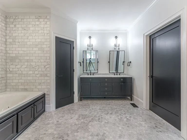 214 Chandler Walk — Photo 19