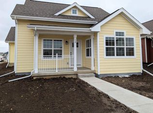 18 Windflower Way, Mount Horeb, WI 53572