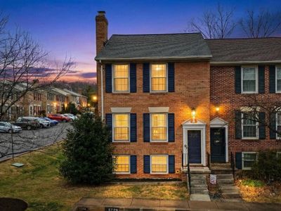 5729 Richardson Mews Sq, Baltimore, MD, 21227