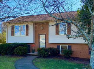 8404 Warlick Dr, Connelly Springs, NC 28612
