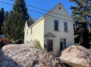 258 Hill St, Ishpeming, MI 49849