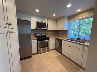 1050 La Tortuga Dr UNIT 34, Vista, CA 92081