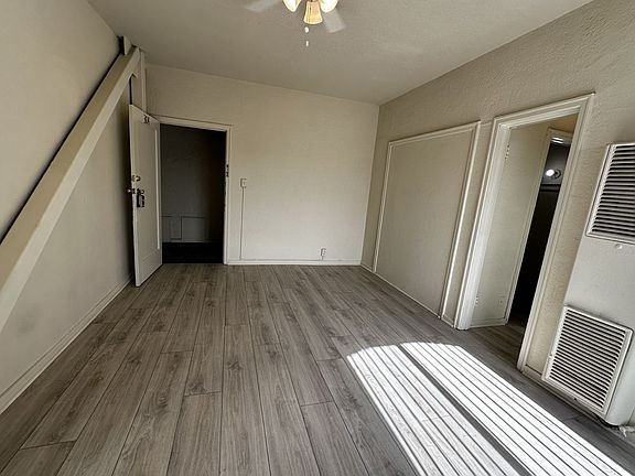 4th image of 410 S Glendale Ave APT 304