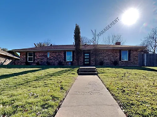 2724 Russwood Ln Photo 1