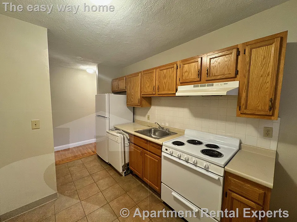 93 Brookline St #1