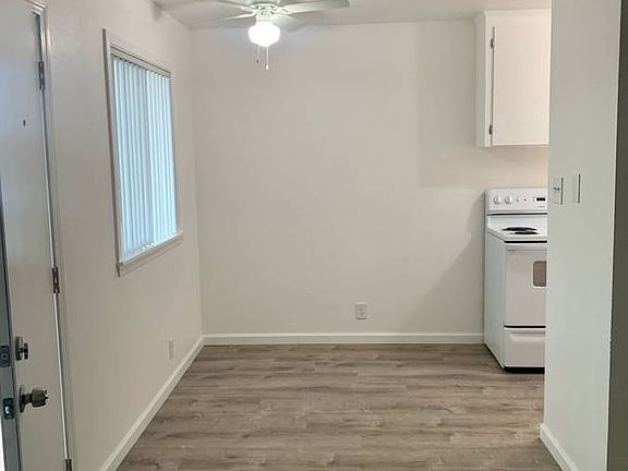 2nd image of 435-445 S Maple Ave #74d2f7039